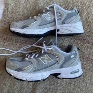 New Balance 530 Athletic Shoe - Rain Cloud/ Shadow Gray size 8W 6.5M